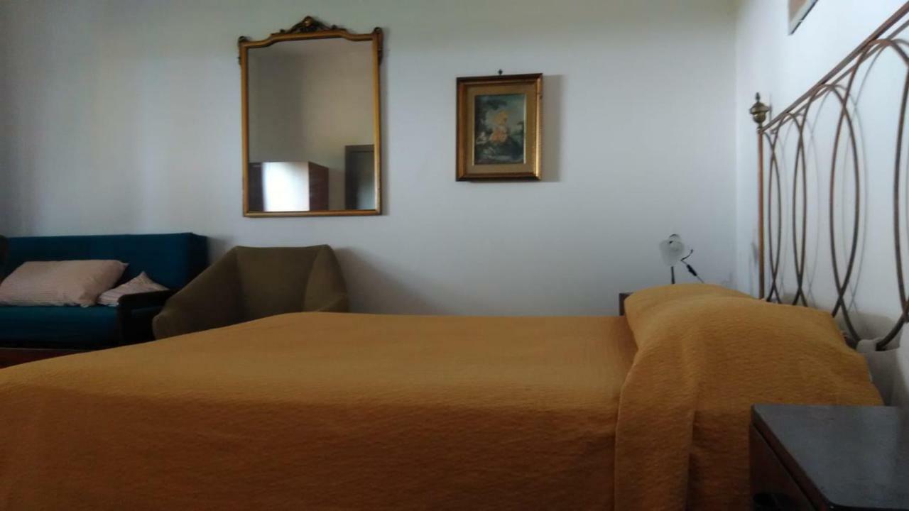 Paestum House Bed & Breakfast Exterior photo